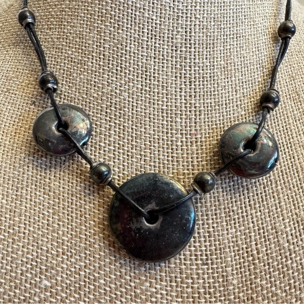 Sterling Silver Round Puffer Circle Discs Leather Cord Necklace Made in Italy - Picture 3 of 16